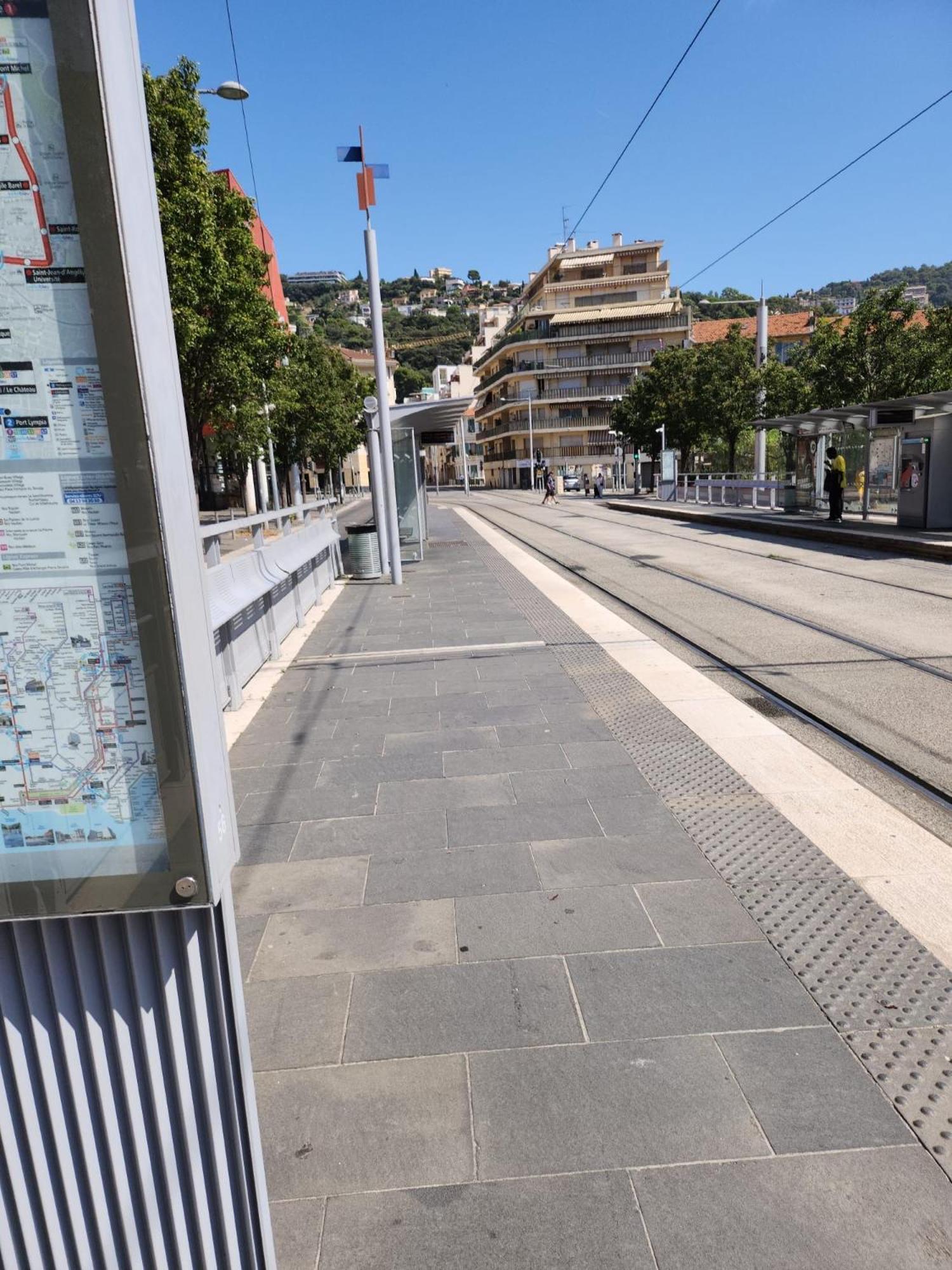 Nice Fac St Jean D'Angely Exterior foto